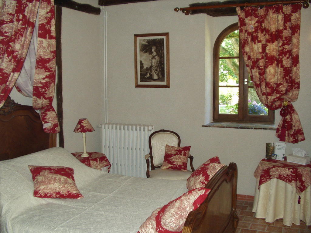 Bed and Breakfast La Petite Ferme Vouzeron Pokoj fotografie