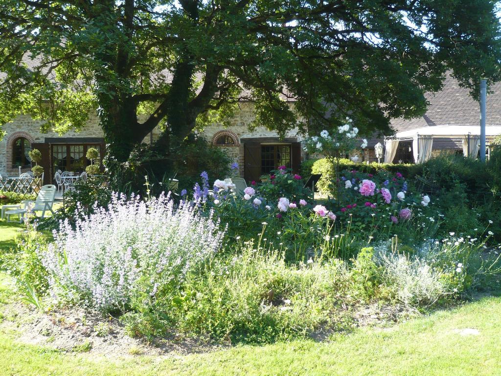 Bed and Breakfast La Petite Ferme Vouzeron Exteriér fotografie