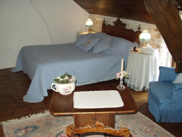 Bed and Breakfast La Petite Ferme Vouzeron Pokoj fotografie